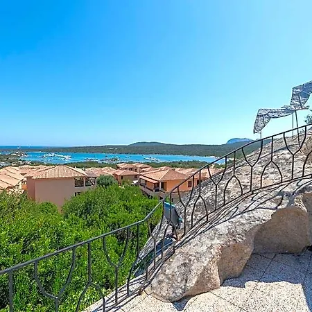 Baia De Bahas ホテル